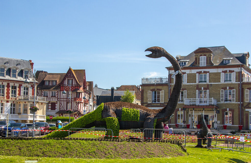 DINOSAURE VILLERS SUR MER